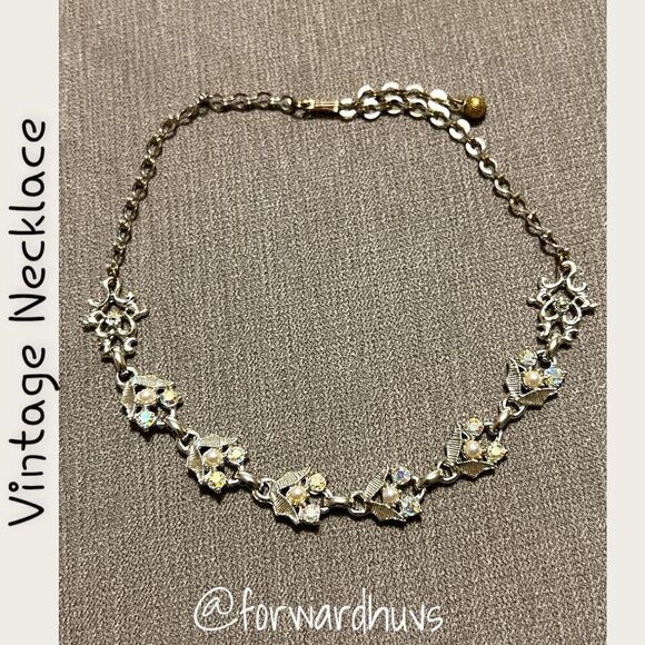 Vintage Silver Tone Necklace with Aurora Borealis and Faux Pearl Accents - Picture 5 of 10